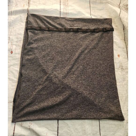 Lululemon Vinyasa Striped Reversible Scarf/Wrap - Picture 2 of 5